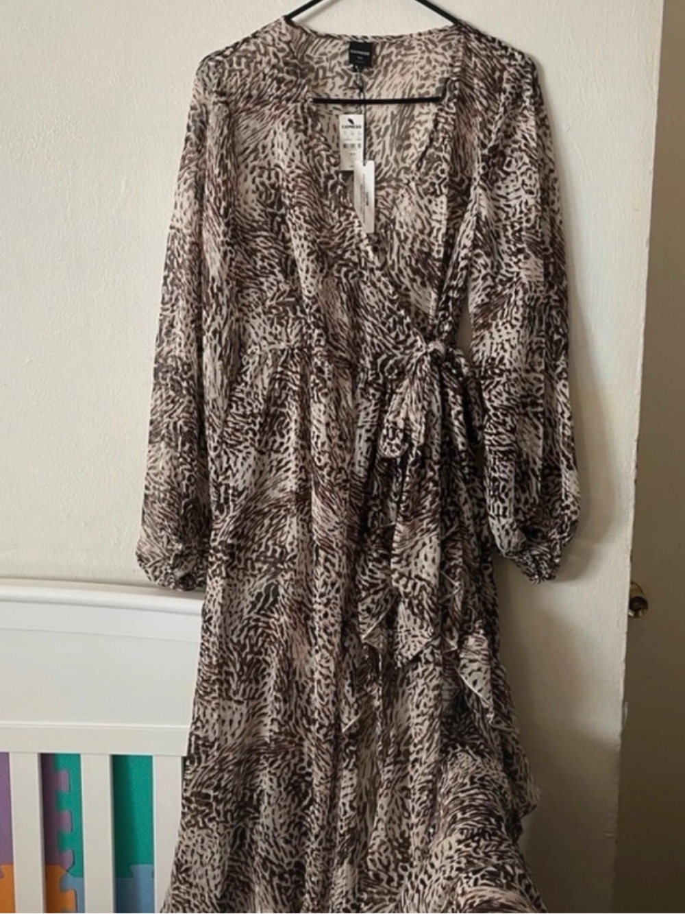 Express maxi wrap dress size small